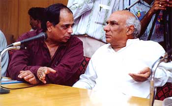 Pahlaj Nihalani with Yash Chopra